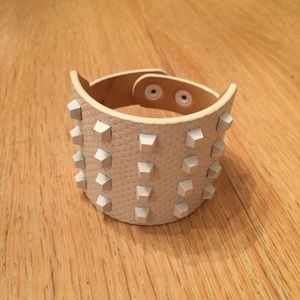 Vince Camuto White Snake Pattern Leather Bracelet