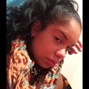 Meet your Posher, Brittnye