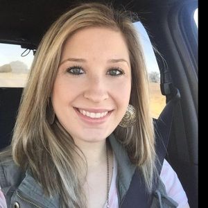 Meet your Posher, Alisha