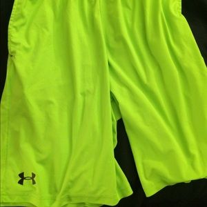 Men's under Armour micro short