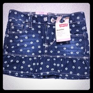 Kids size 2t scooter