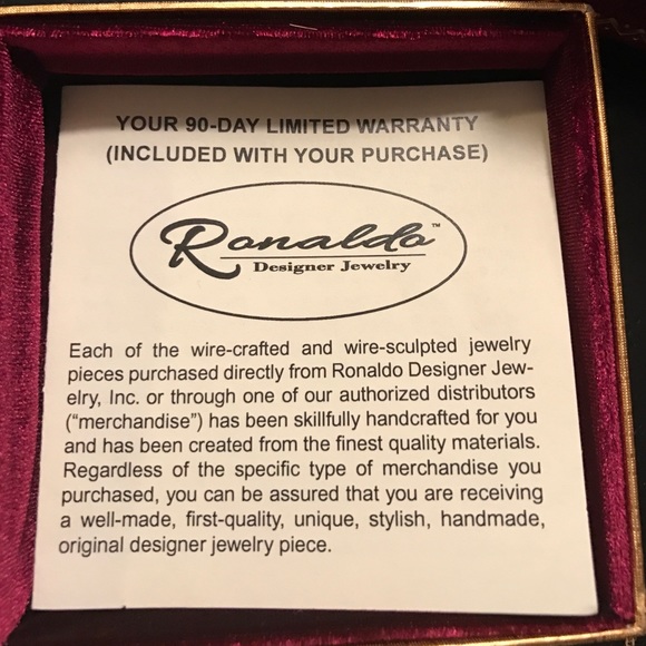 Ronaldo gold custom made name necklace - Bethany - Picture 3 of 3