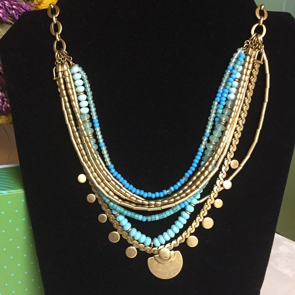 🌺Stella & Dot Isa Disc Necklace