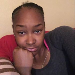 Meet your Posher, Ebony