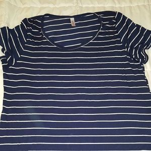 LuLaRoe Classic T