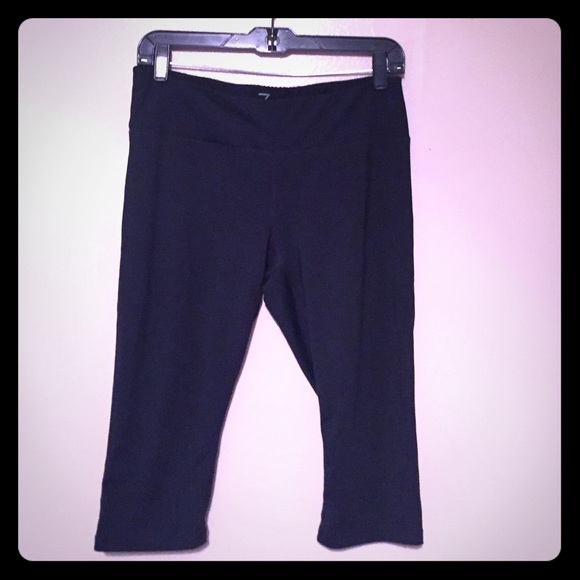 Zella capris