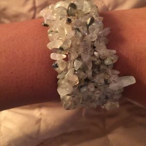 BNWT tags bracelet let made with quart stones