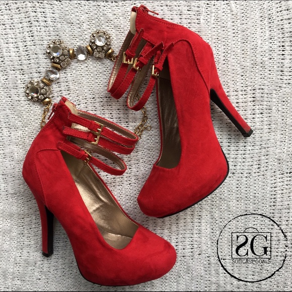Qupid Shoes - SALE❤️Faux Suede Red Qupid Strappy Heels.