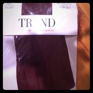 NWOT Berkshire Plus size cable knit tights