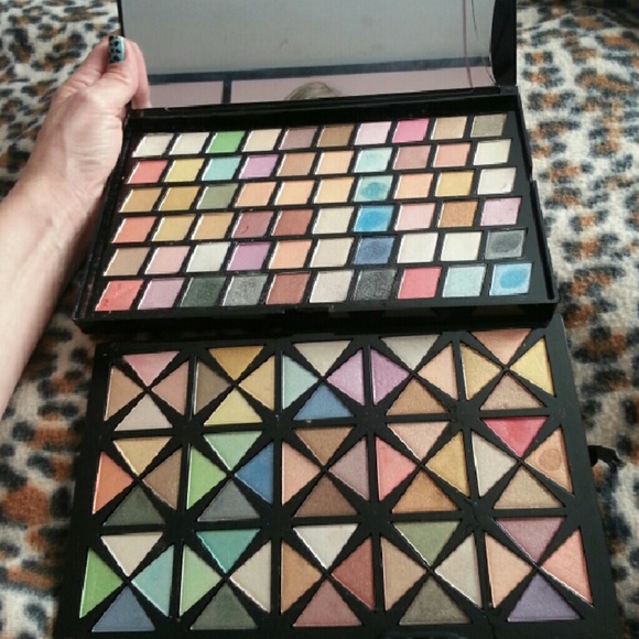 "Ultimate Blockbuster" 120 Extreme Sheer Eye Color