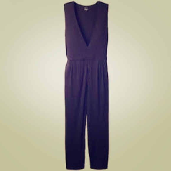 Leur Logette for Uniqlo Navy Jumper Size Small