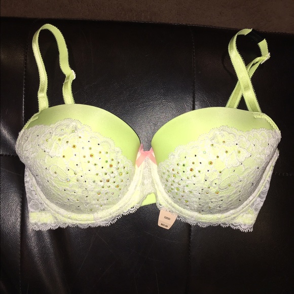 PINK Victoria Secret Bra