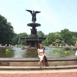 Meet your Posher, Becca