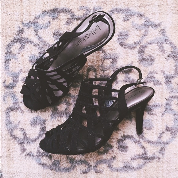 Kelly & Katie Shoes - Kelly & Katie Riva Sandal 👠