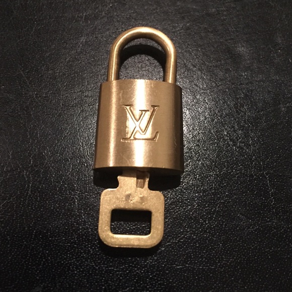 LV BRASS LOCK