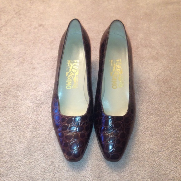 Salvatore Ferragamo Pumps - Picture 2 of 4