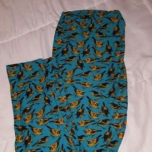 LuLaRoe Tall Curvy Leggings