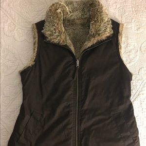 Reversible Fur Gap Vest