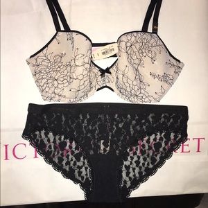 Brand new Victoria Secret Bra and Underwear