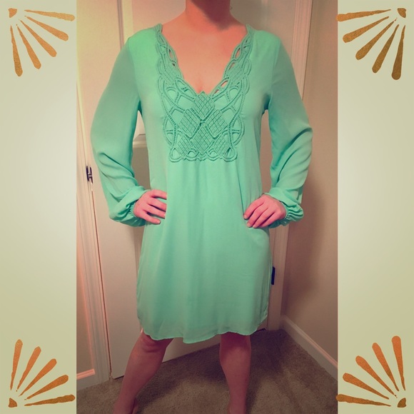 Mint Green long sleeve dress - Picture 1 of 2