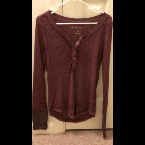 Aeropostale Tops - Cute Henley Long Sleeve