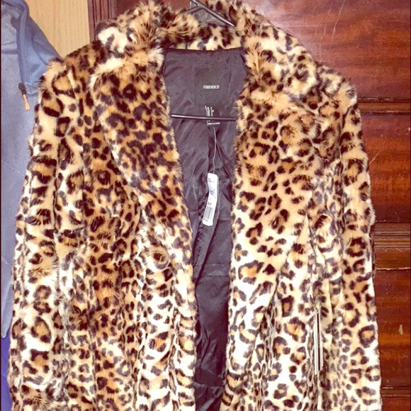 Leopard coat