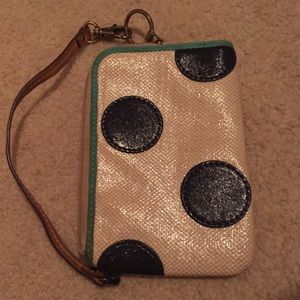 Fossil wristlet