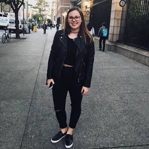 Meet your Posher, Eliana