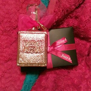 Juicy Couture Perfume
