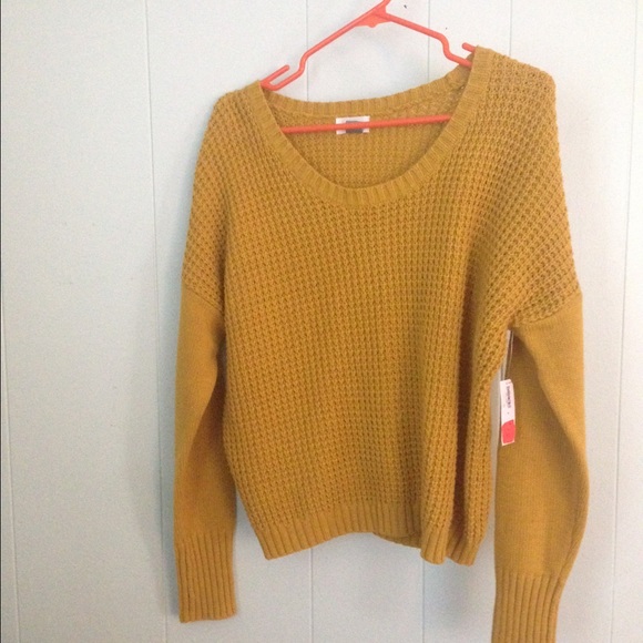 Mustard yellow Old Navy sweater.