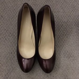 Platform CalvinKlein Burgundy HeelsSuper condition