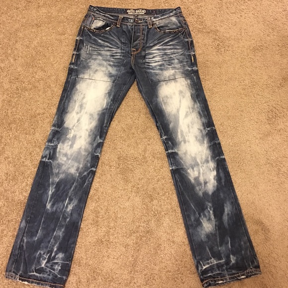 Akoo jeans