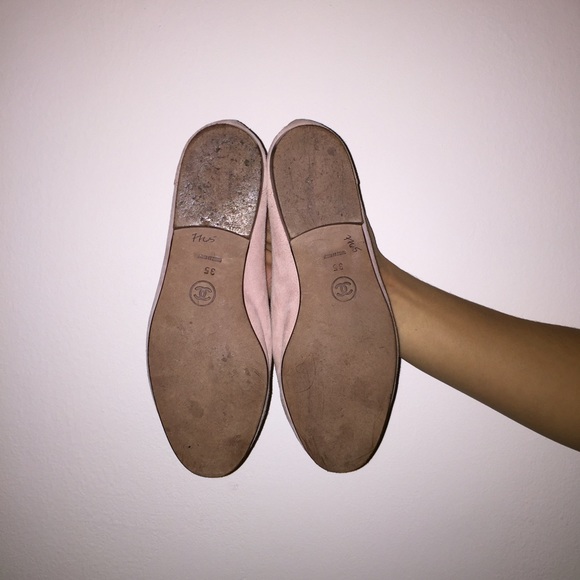 Chanel Pink Suede Vintage Flats - Picture 2 of 3