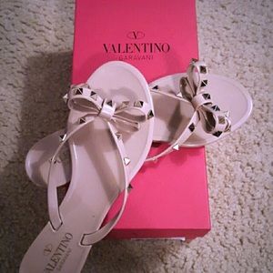 Valentino Rockstud Flip flops