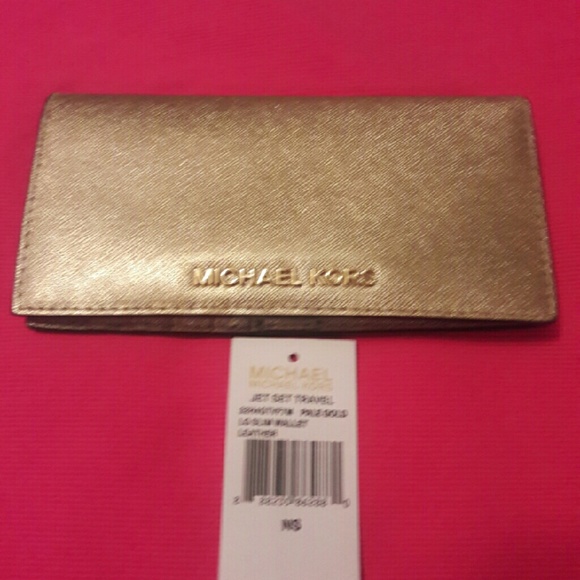 Michael Kors wallet