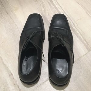 HUGO BOSS Size UK 7 US 8 Dress Shoes