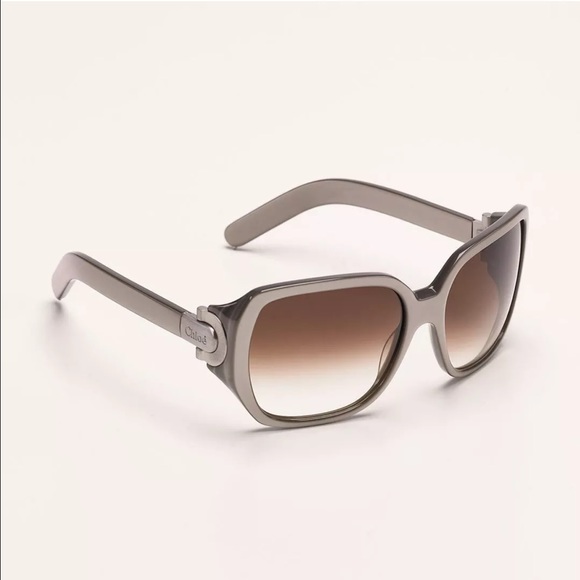 New CHLOE SUNGLASSES with case and cards