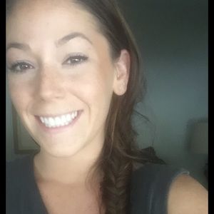 Meet your Posher, Mackenzie