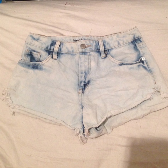 acid wash high waisted shorts