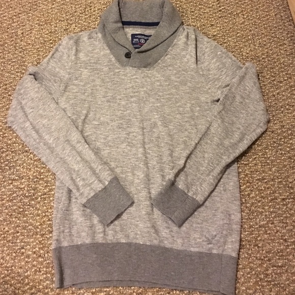 XS American Eagle Mock Neck Sweater