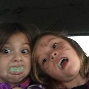 Meet your Posher, Dana