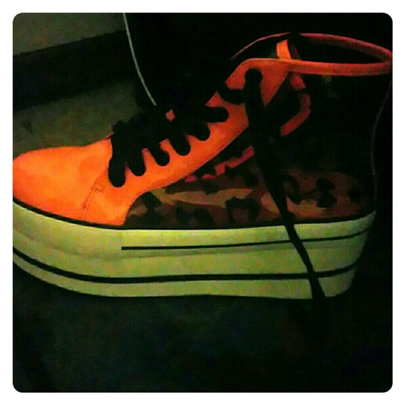 YRU Shoes - Yru sneakers