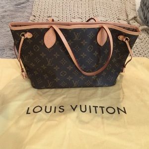 Louis Vuitton PM Neverfull