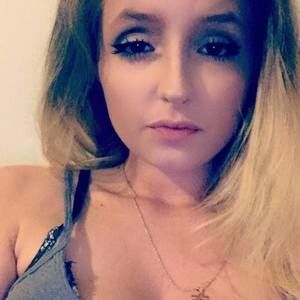 Meet your Posher, Candace