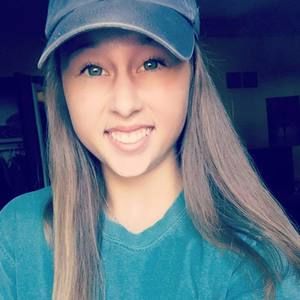 Meet your Posher, Melisa