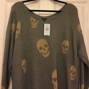 Torrid plus size 2 skull sweater