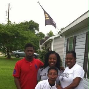 Meet your Posher, Troy