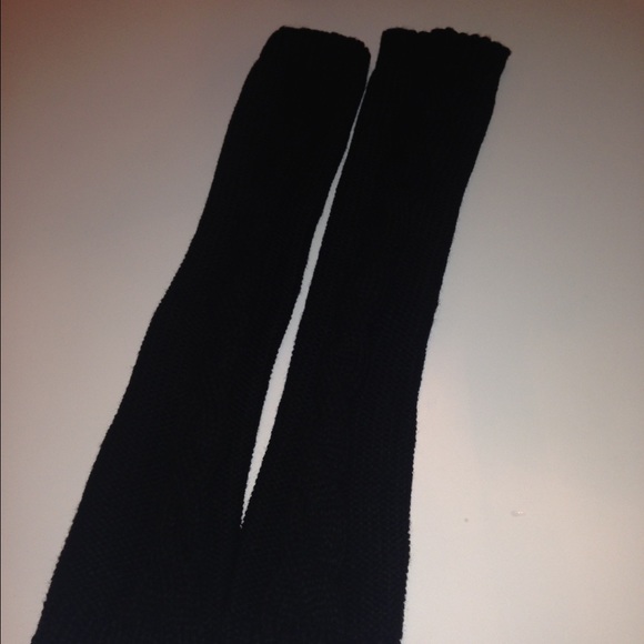 Cablle knit leg warmers, like new