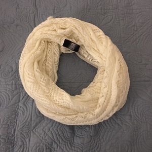 Cream knit infinity scarf (has matching hat)