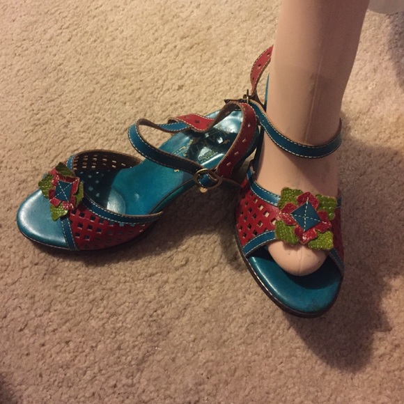 Multi colored Spring Step L'Artiste sandals.